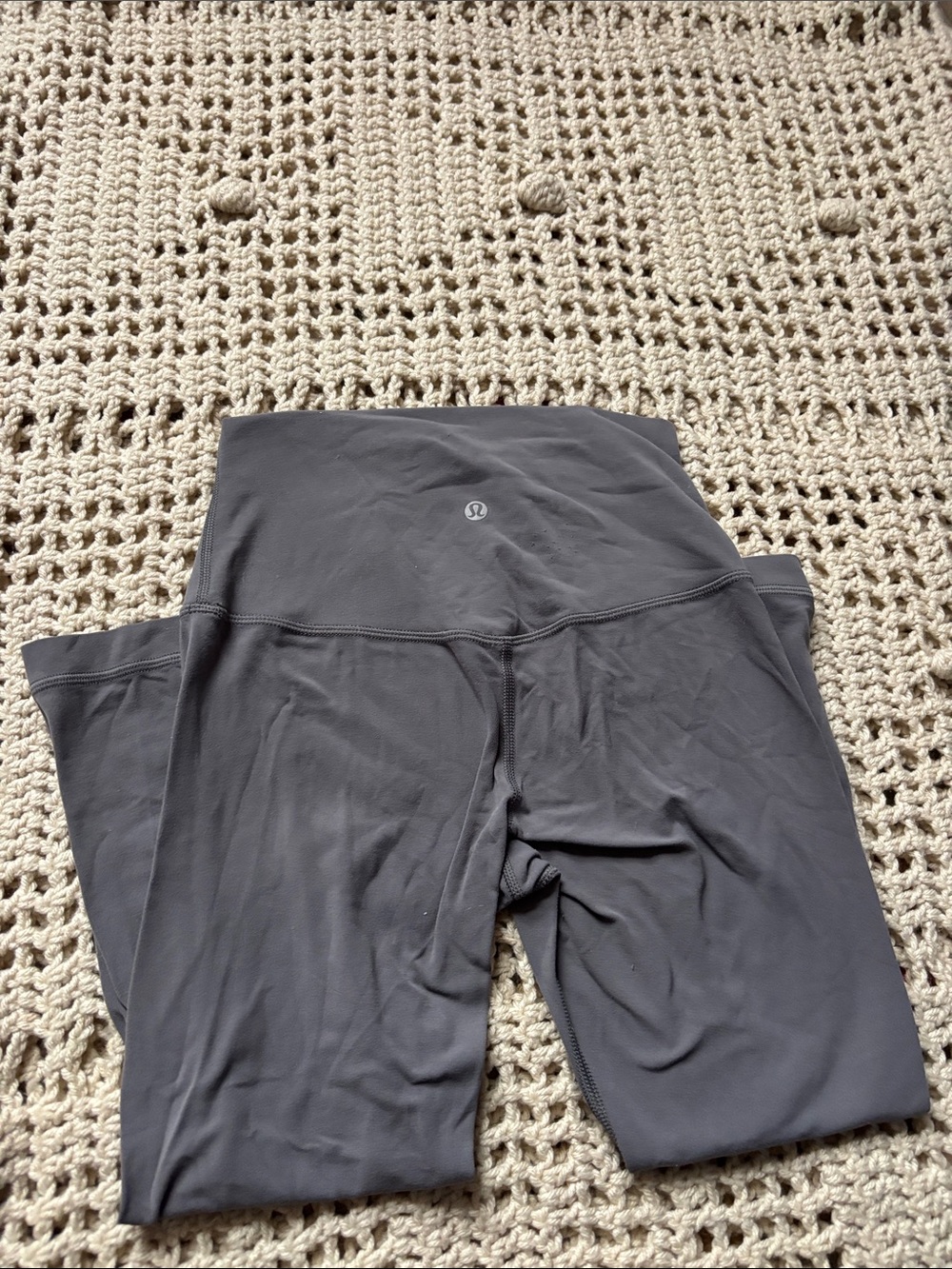 Lululemon High-Waist grey cropped Yoga Leggings